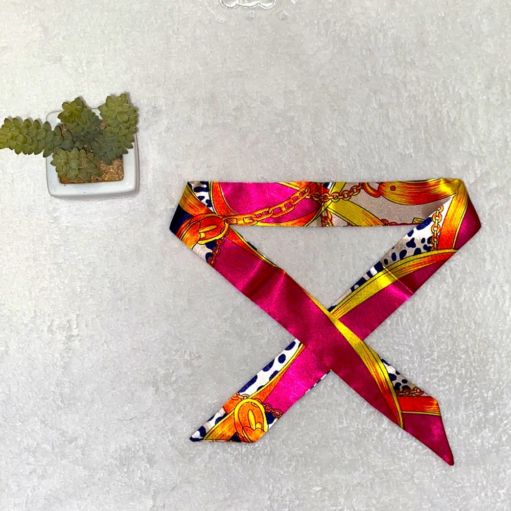 🆕NIP: Twilly Multipurpose Silk/Polyester Blend Scarf